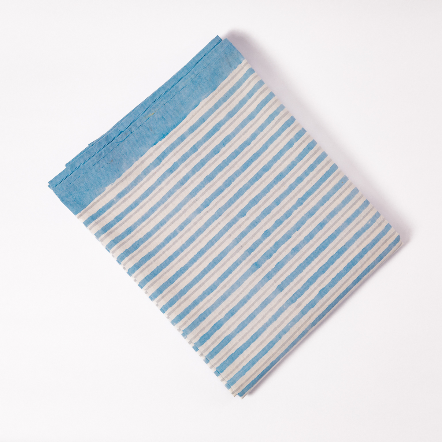 Bluebell Linen Tablescape