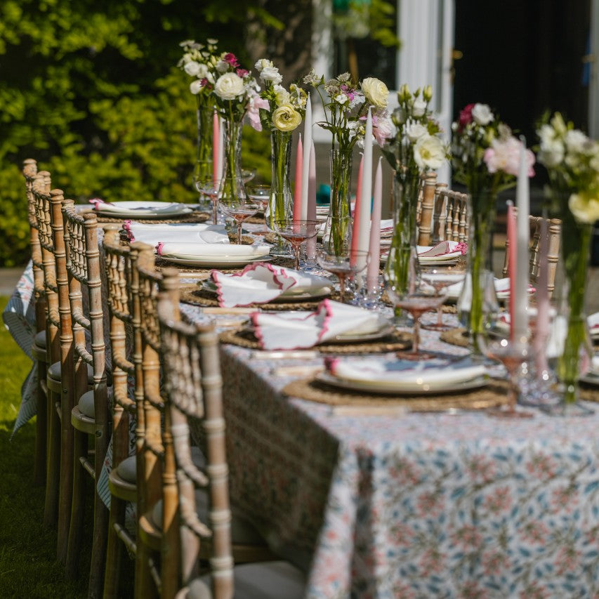 Rent: Pink Scalloped Napkin