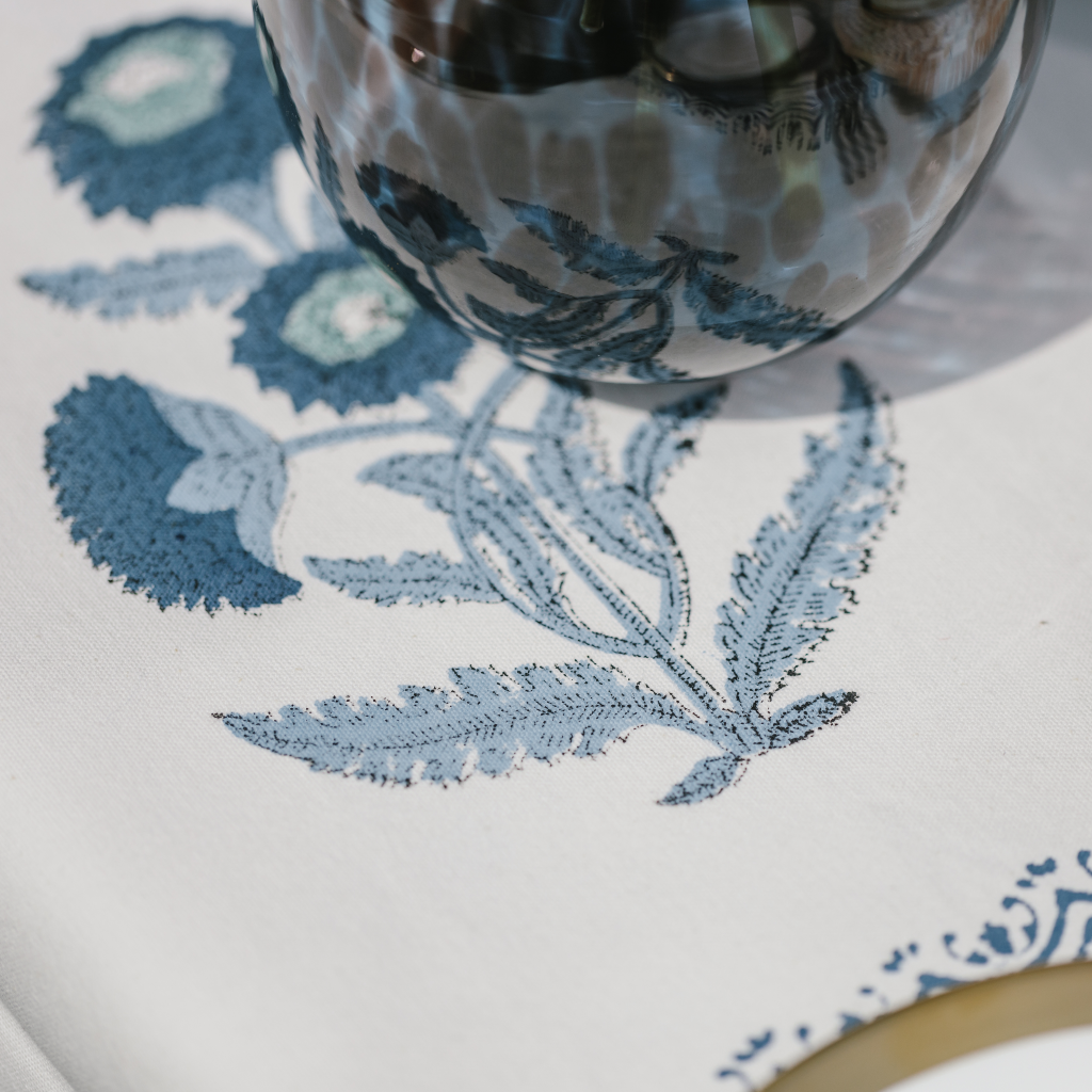 Aileen Table Runner