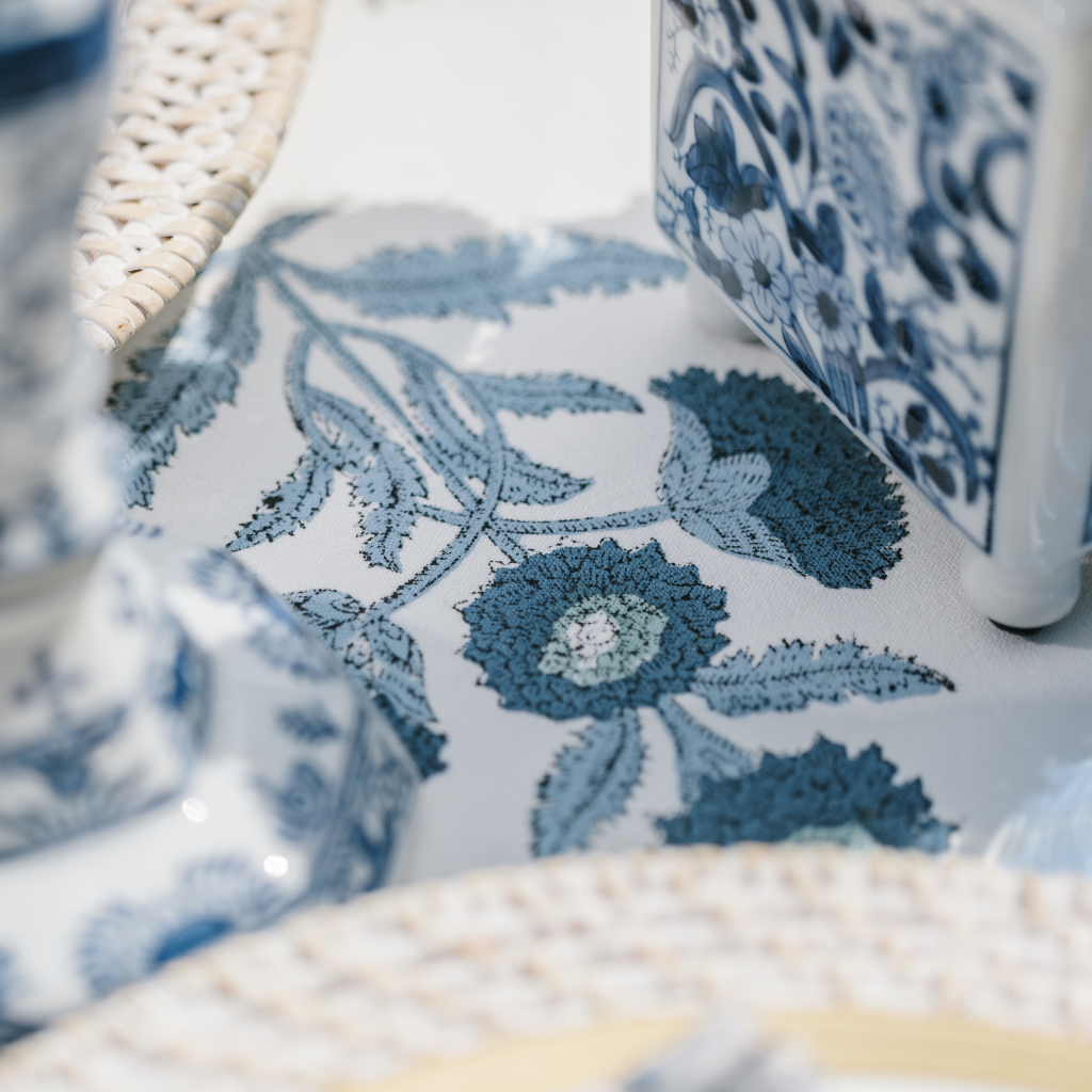 Aileen Table Runner