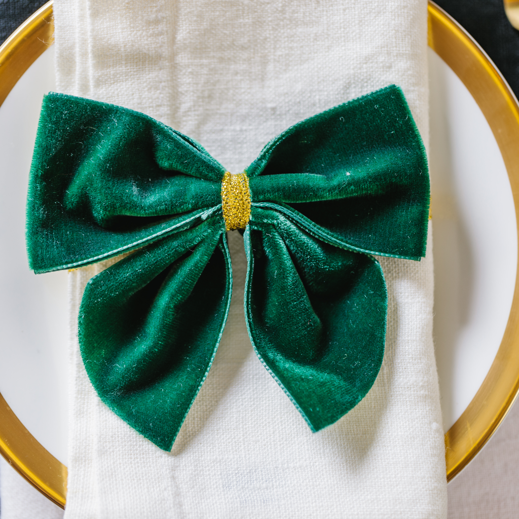 Forest Green Velvet Napkin Bows (Set of Two)