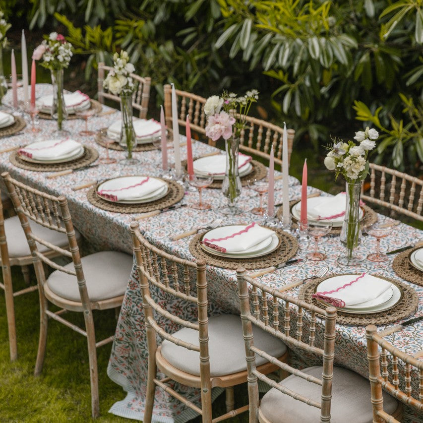 Rent: Pink Scalloped Napkin