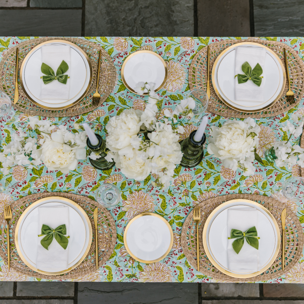 Woven Oval Seagrass Placemats (Set of Four)