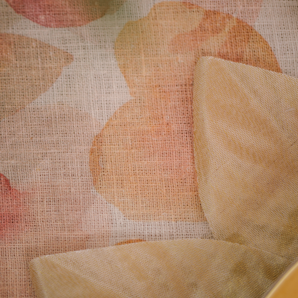 Peaches and Cream Table Runner