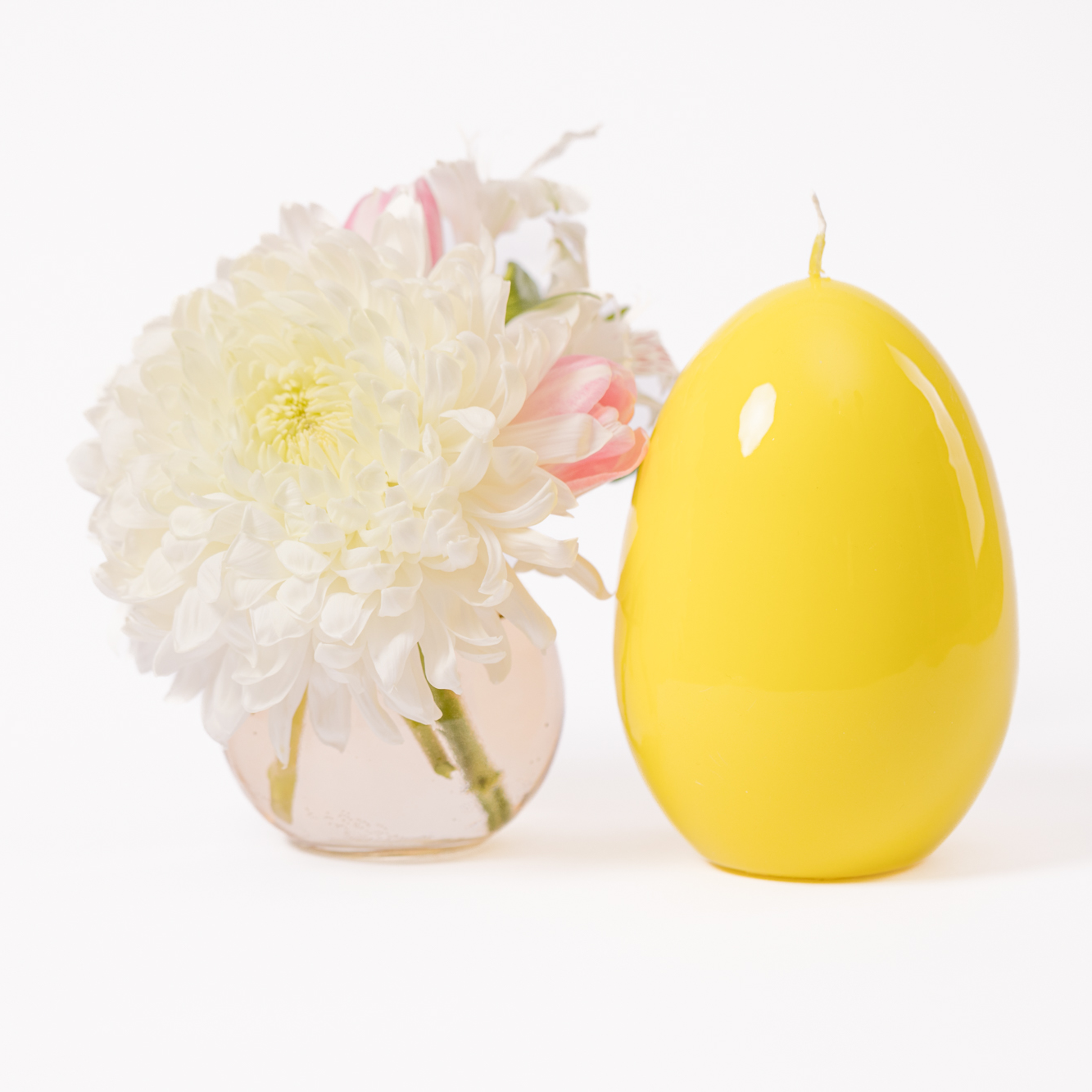 Mimosa Ostrich Egg Glossy Candle
