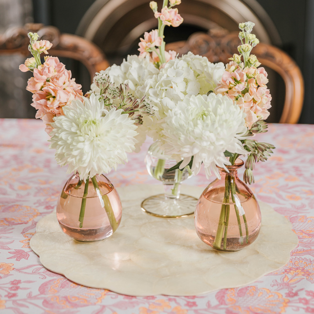 Capiz Scalloped Display Mat – Truffle Tablescapes