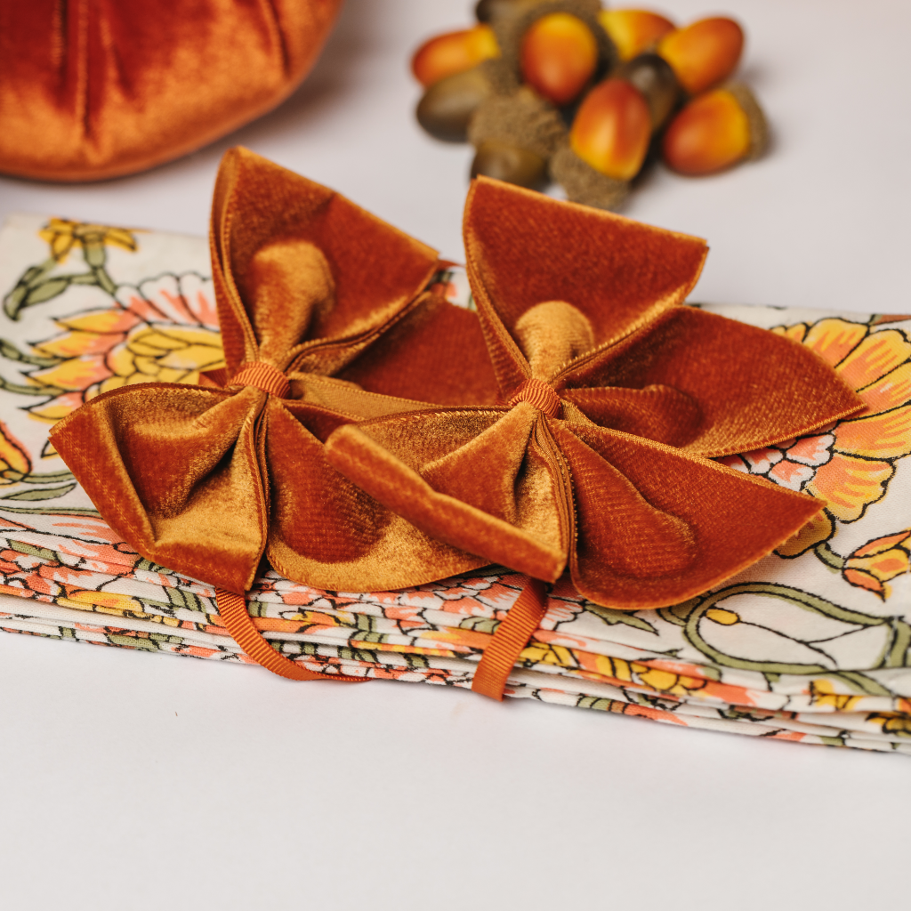 Amber Velvet Napkin Bows (Set of Two)