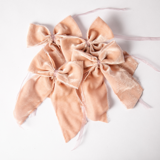 Dusky Pink Velvet Napkin Bows (Set of Two)