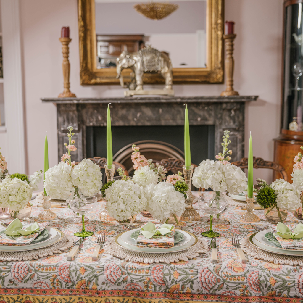 Dahlia Tablecloth